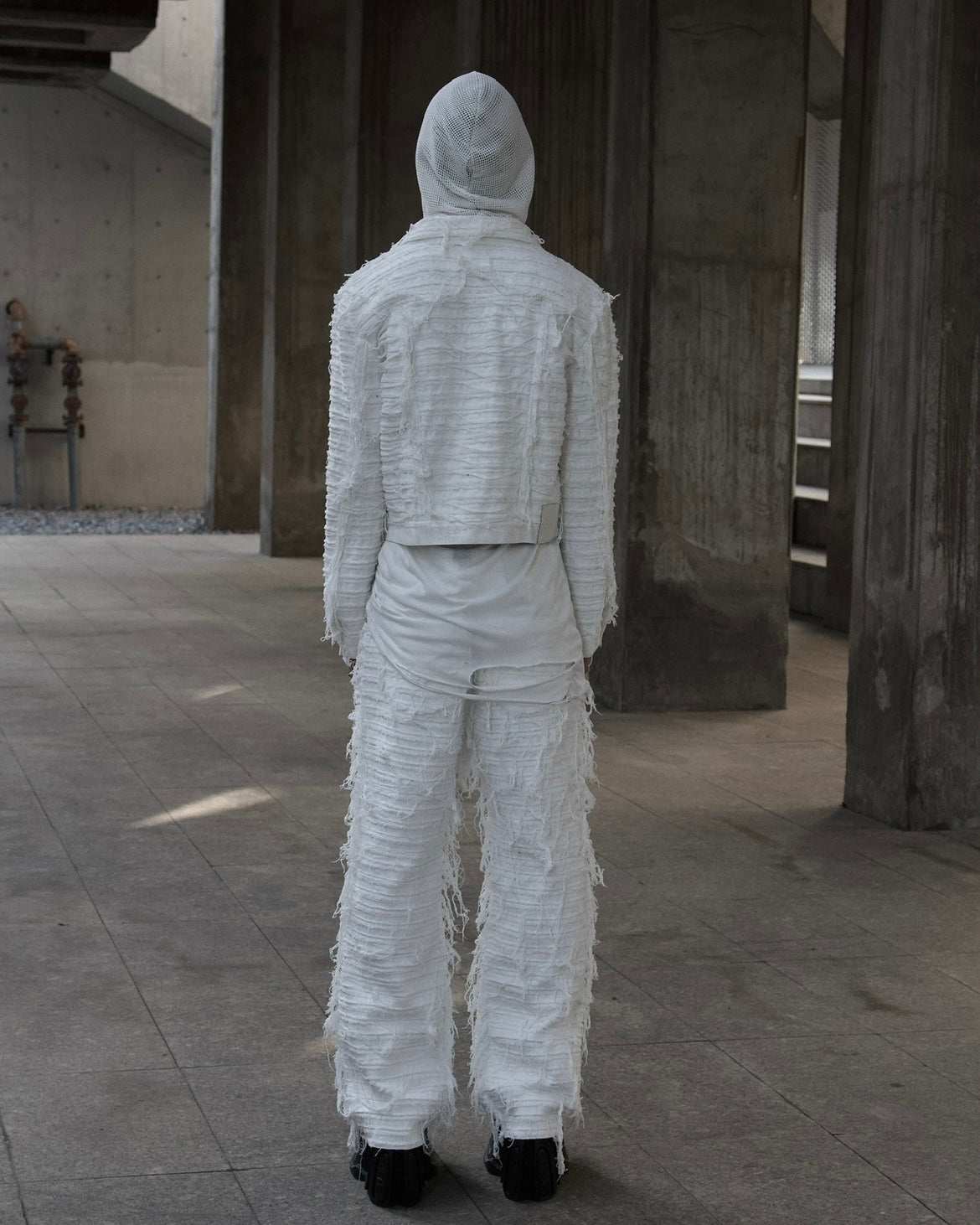DÉTRUIT - DESTORYED FLARED JEANS -WHITE