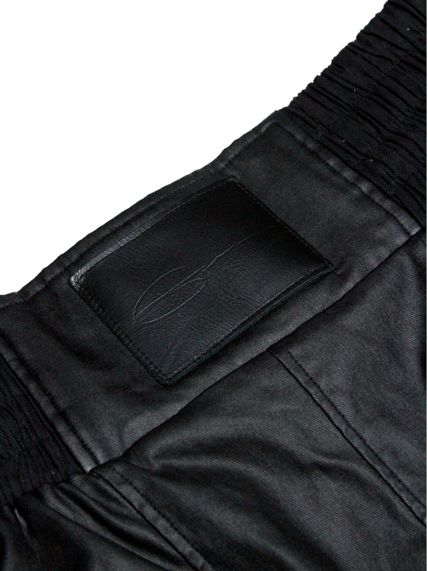 - BØXĘ - WAXED COATED BOXING SHORTS -