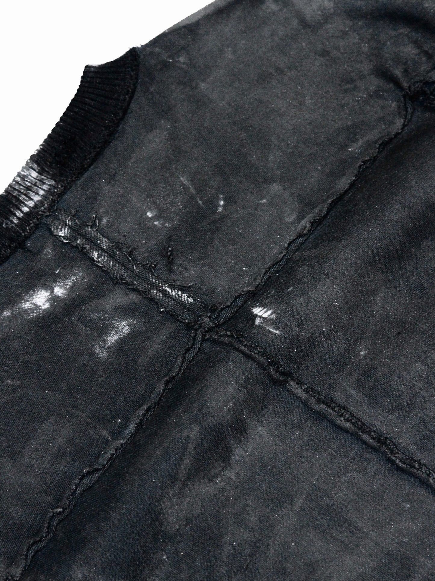 - RÉVR - INSIDE OUT SWEATER -