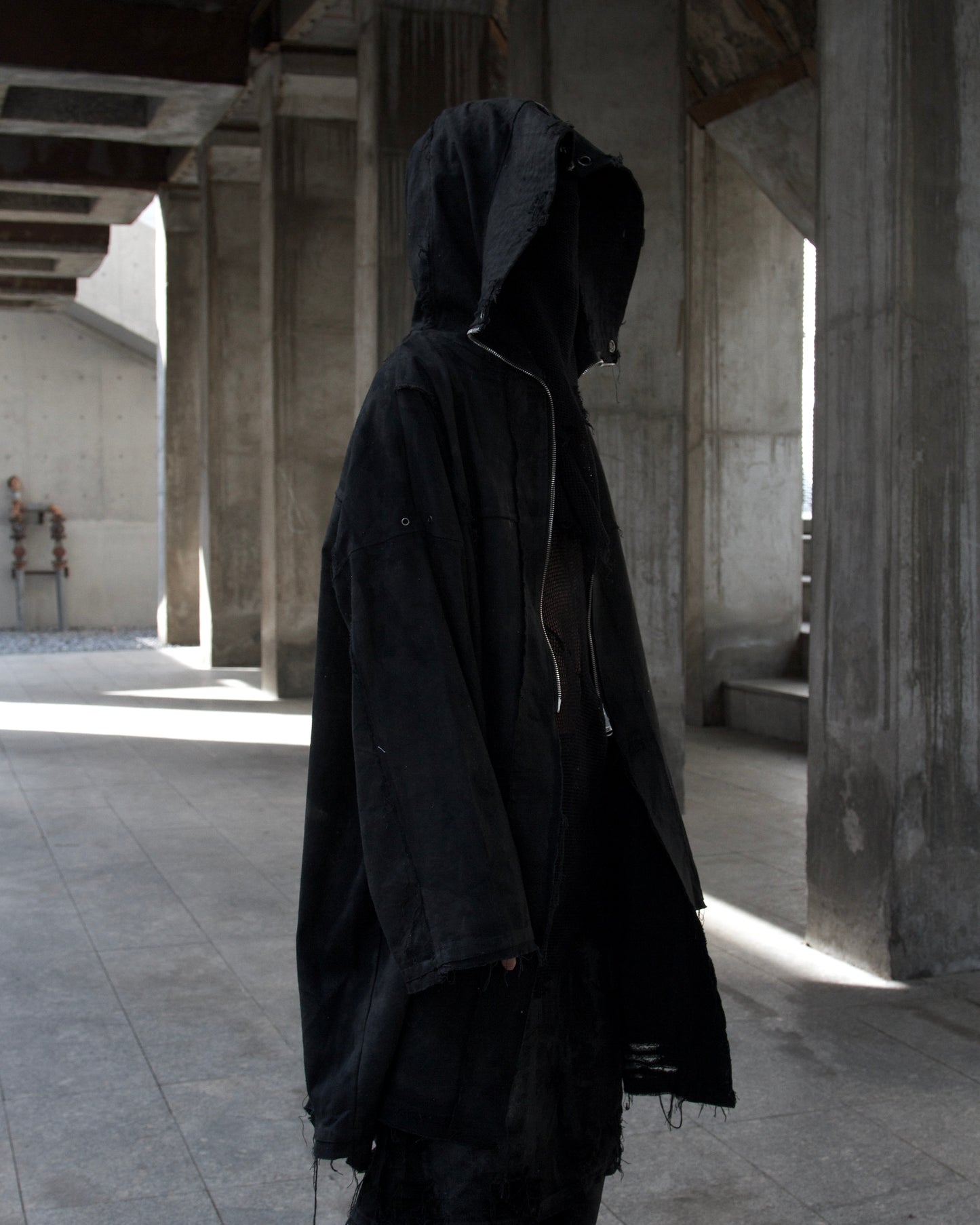 PĮÈGE- WAXED COATED DENIM HOODED PARKA -BLACK