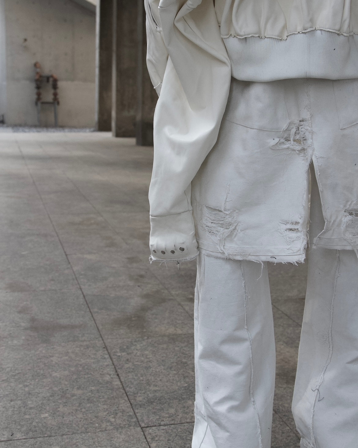 PRENEX - WAXED COATED DOUBLÉ DENIM SKIRT PANTS- WHITE