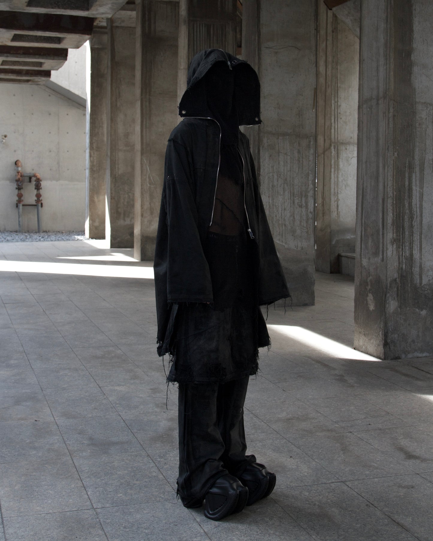 PĮÈGE- WAXED COATED DENIM HOODED PARKA -BLACK