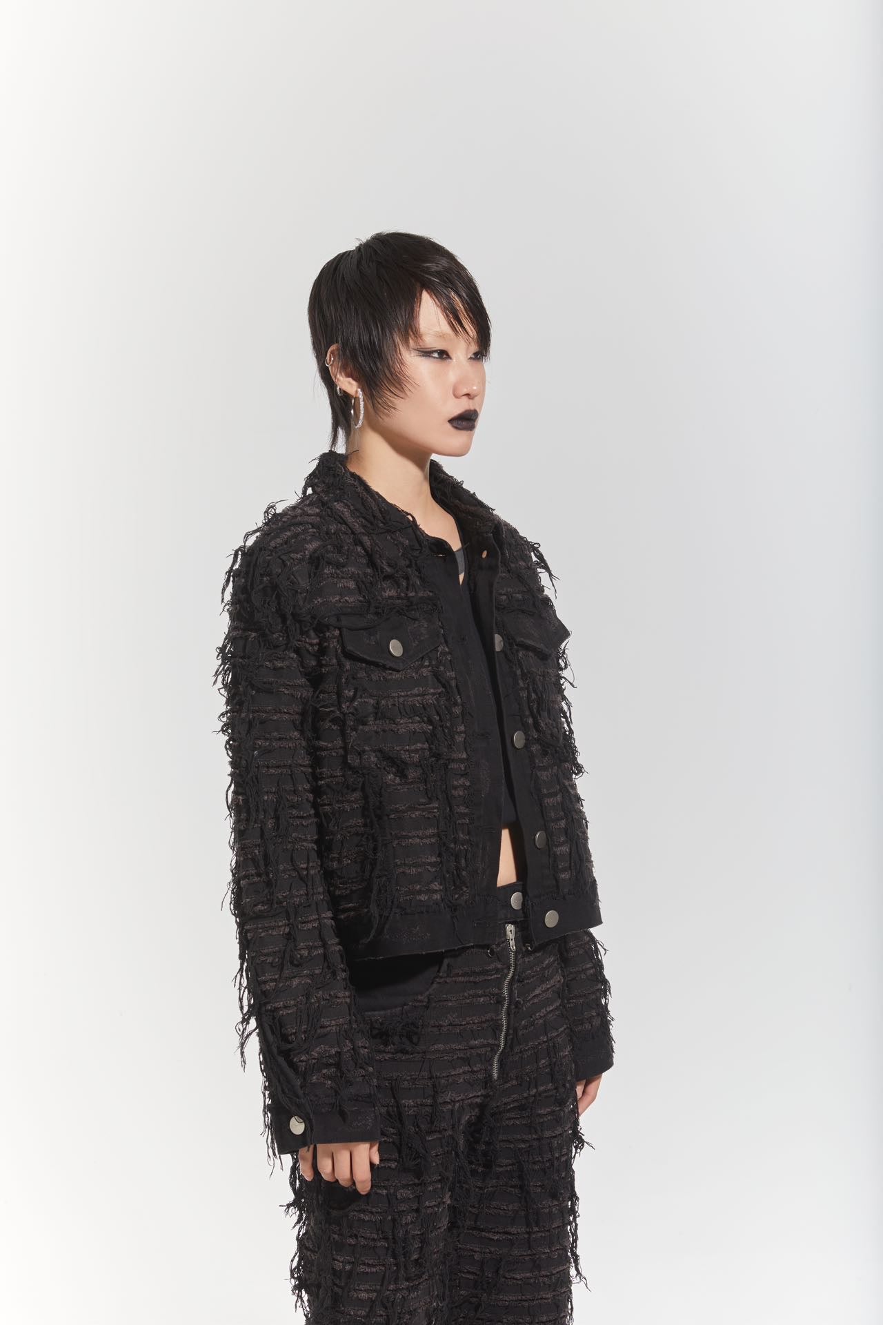 CHP-1 003 DESTROYED WASHED BLACK DENIM JACKET