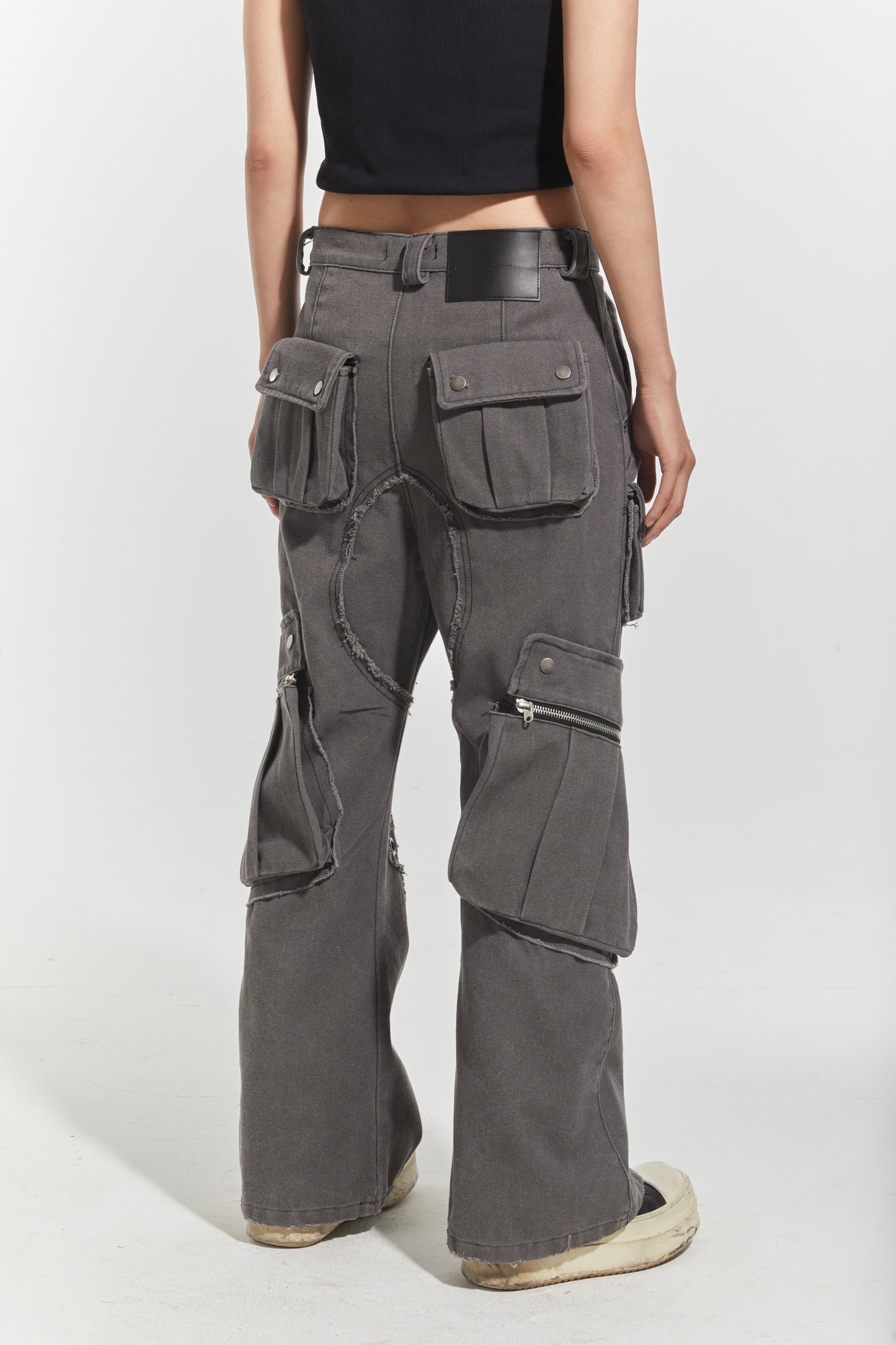 CHP-1 006 WASHED GREY MULTI-POCKET FLARED CARGO PANTS